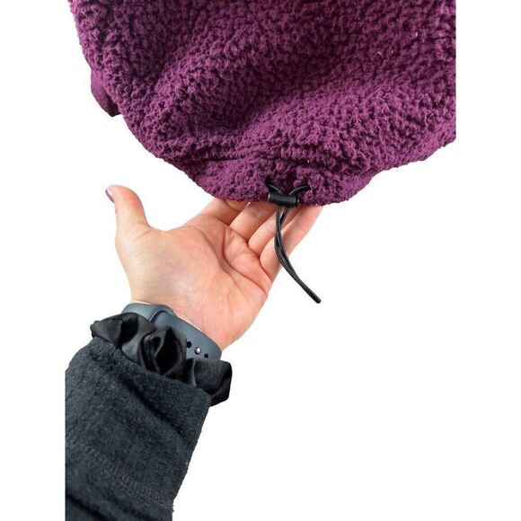 Victoria’s Secret PINK Wubby Nubby 1/2 Zip Sweater Size Medium Burgundy - Picture 5 of 8